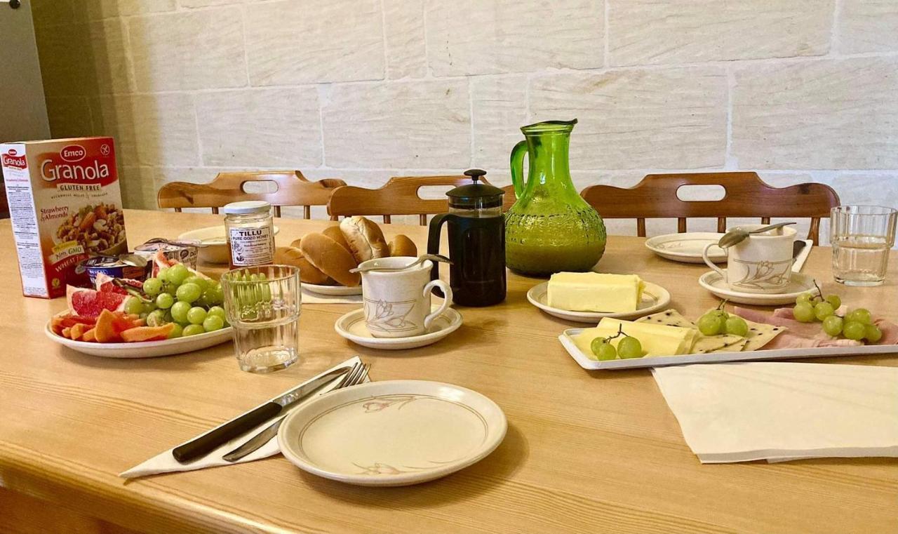 Farmhouse Tal Kaptan Kercem Ngoại thất bức ảnh